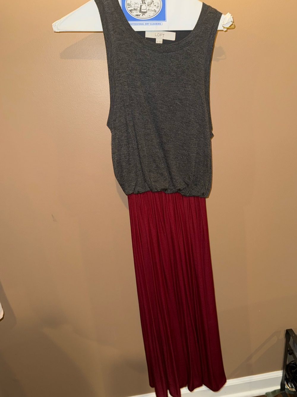 LOFT Gray Top with Wine Pleated Bottom Maxi Dress - Picture 4 of 4